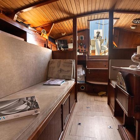 Quo Vadis Yacht Ξενοδοχείο Μπάρι Εξωτερικό φωτογραφία